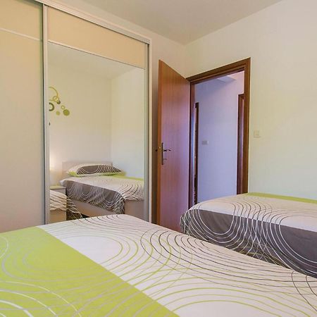 Amazing Apartment In Labin With House Sea View 外观 照片