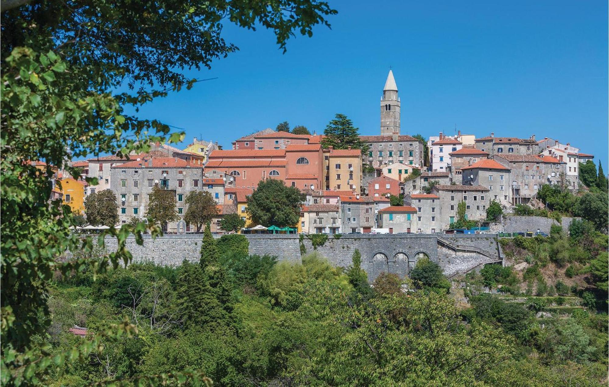 Amazing Apartment In Labin With House Sea View 外观 照片